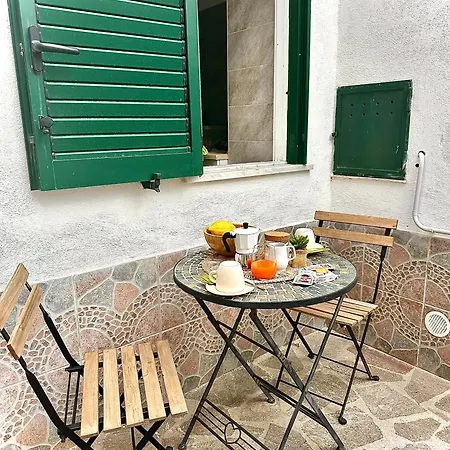 Сasa de vacaciones L'antico Granaio Ischia - Partenope